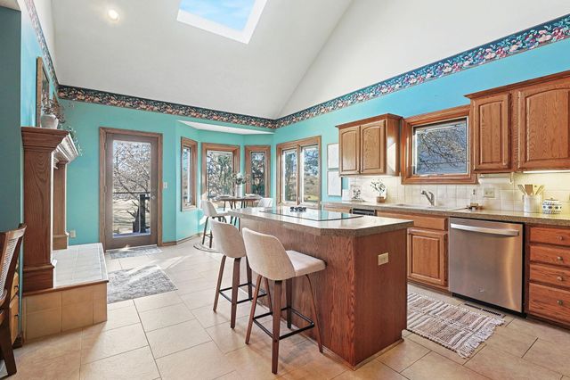 2820 N Tallgrass St, Wichita, KS 67226