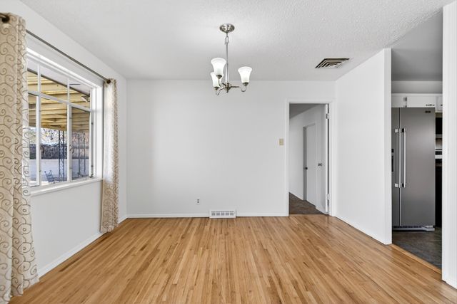 5701 Madeira Place NE, Albuquerque, NM 87110