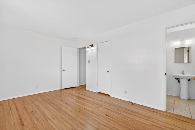 5701 Madeira Place NE, Albuquerque, NM 87110