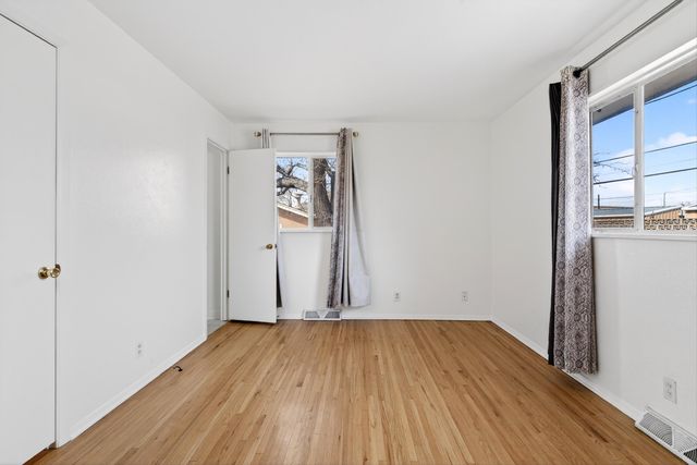 5701 Madeira Place NE, Albuquerque, NM 87110