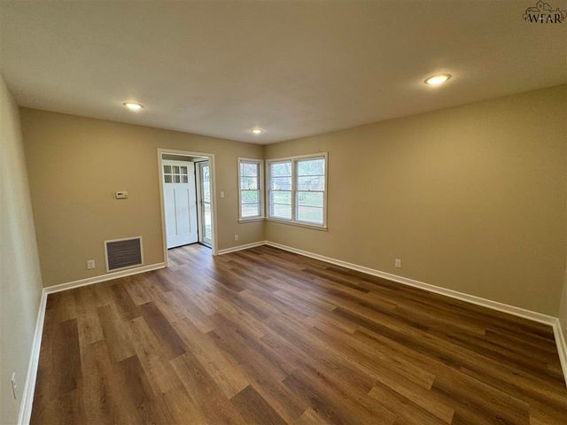 1681 SPEEDWAY AVENUE, Wichita Falls, TX 76301