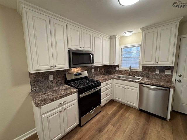 1681 SPEEDWAY AVENUE, Wichita Falls, TX 76301