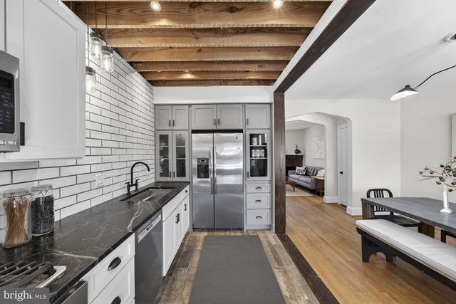 214 JEFFERSON ST NW, Washington, DC 20011