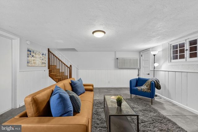 214 JEFFERSON ST NW, Washington, DC 20011