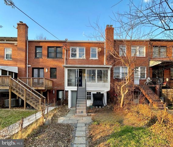 214 JEFFERSON ST NW, Washington, DC 20011