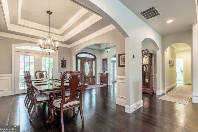 5804 Ridgewater Circle, Gainesville, GA 30506