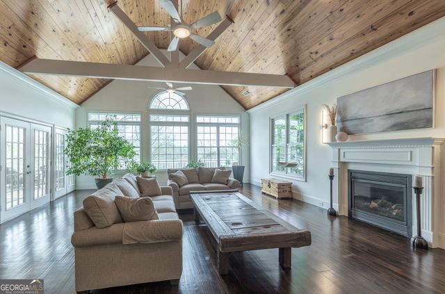 5804 Ridgewater Circle, Gainesville, GA 30506
