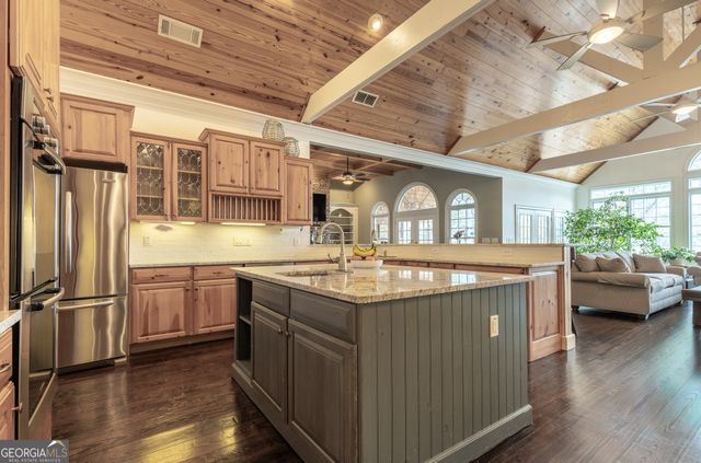 5804 Ridgewater Circle, Gainesville, GA 30506