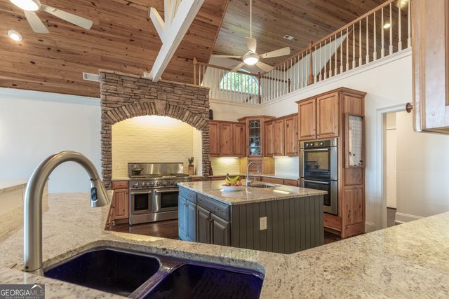 5804 Ridgewater Circle, Gainesville, GA 30506