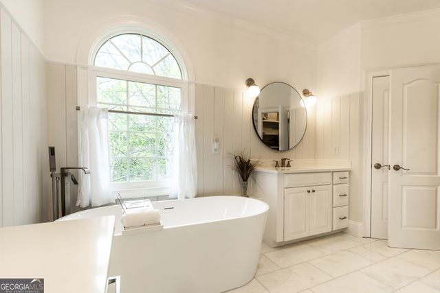 5804 Ridgewater Circle, Gainesville, GA 30506