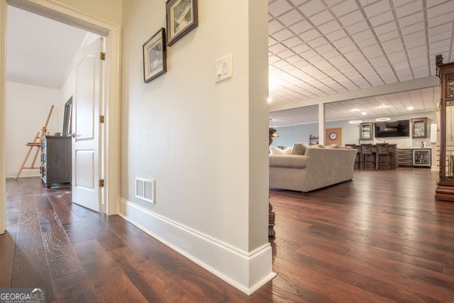 5804 Ridgewater Circle, Gainesville, GA 30506
