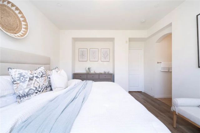 94 Hedge Bloom, Irvine, CA 92618
