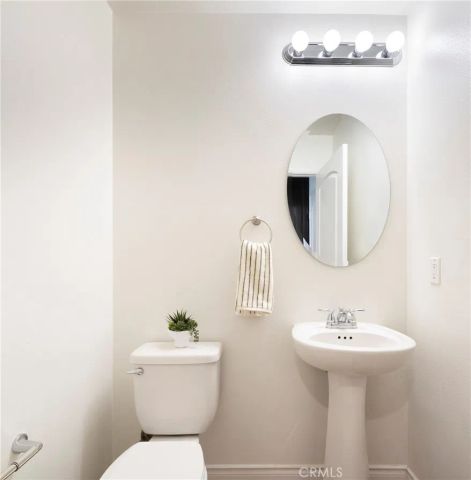 94 Hedge Bloom, Irvine, CA 92618