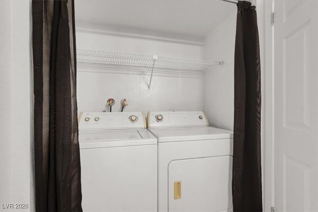 566 Sellers Place, Henderson, NV 89011