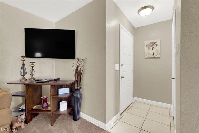 566 Sellers Place, Henderson, NV 89011