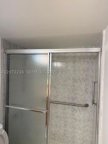 1830 SW 81st Ave 4211, North Lauderdale, FL 33068