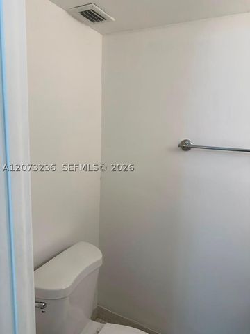 1830 SW 81st Ave 4211, North Lauderdale, FL 33068