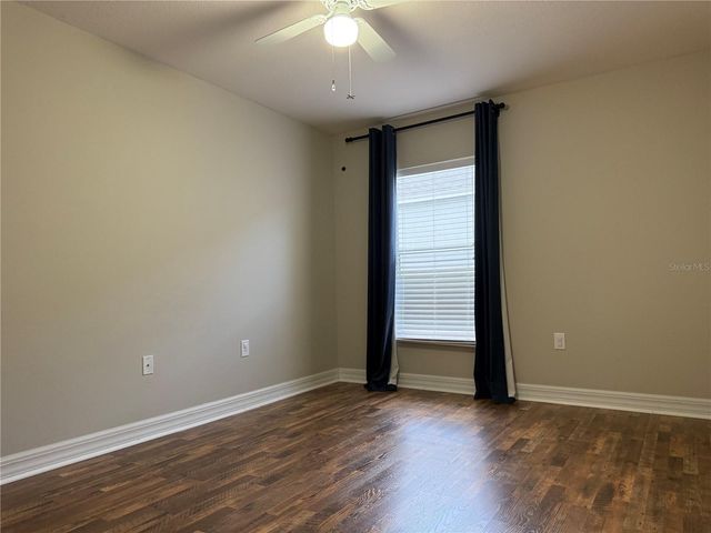 5909 WEDGEFIELD DRIVE, Zephyrhills, FL 33541