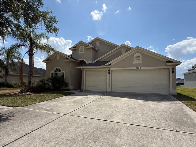 5909 WEDGEFIELD DRIVE, Zephyrhills, FL 33541