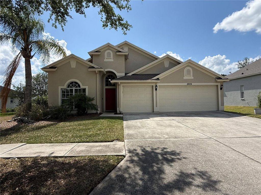 5909 WEDGEFIELD DRIVE, Zephyrhills, FL 33541