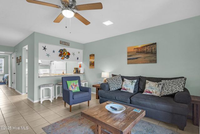 200 Lake Park Boulevard S 8a, Carolina Beach, NC 28428