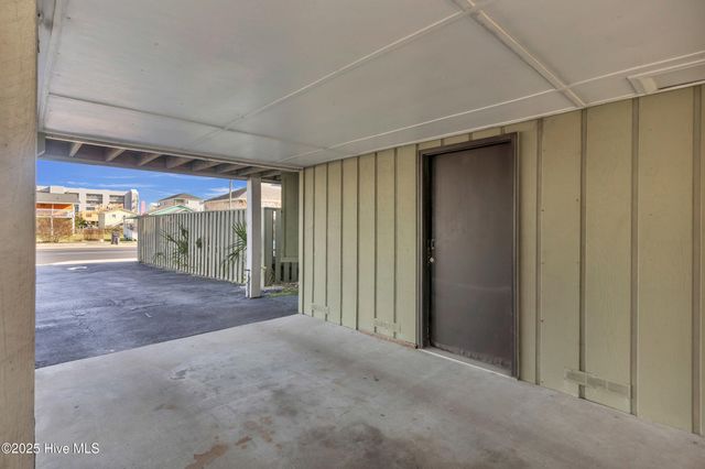 200 Lake Park Boulevard S 8a, Carolina Beach, NC 28428