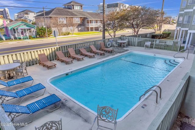 200 Lake Park Boulevard S 8a, Carolina Beach, NC 28428