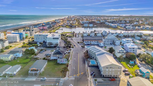 200 Lake Park Boulevard S 8a, Carolina Beach, NC 28428