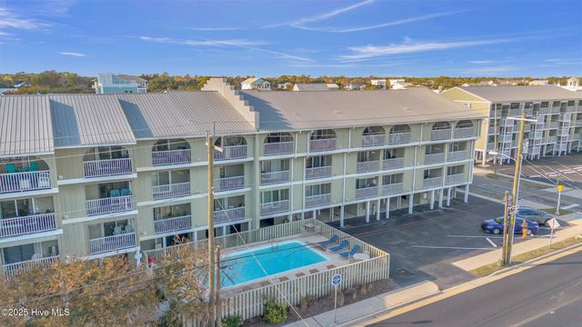 200 Lake Park Boulevard S 8a, Carolina Beach, NC 28428