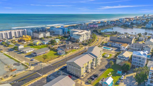 200 Lake Park Boulevard S 8a, Carolina Beach, NC 28428