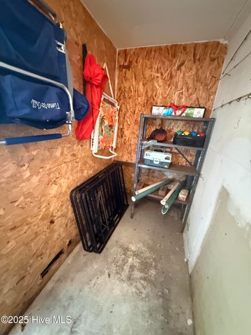 200 Lake Park Boulevard S 8a, Carolina Beach, NC 28428