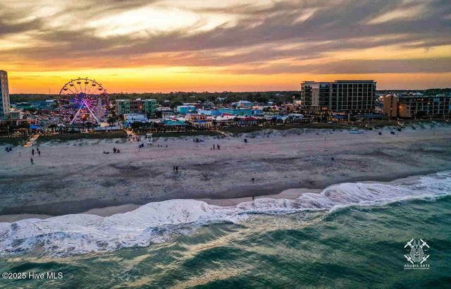 200 Lake Park Boulevard S 8a, Carolina Beach, NC 28428