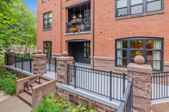 80 Western Avenue N 107, Saint Paul, MN 55102