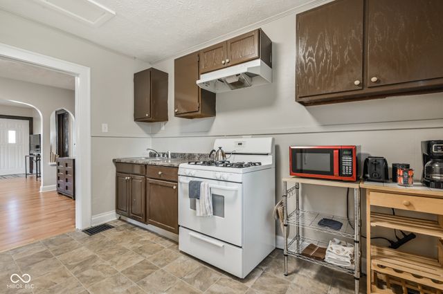 1835 N Harding Street, Indianapolis, IN 46202