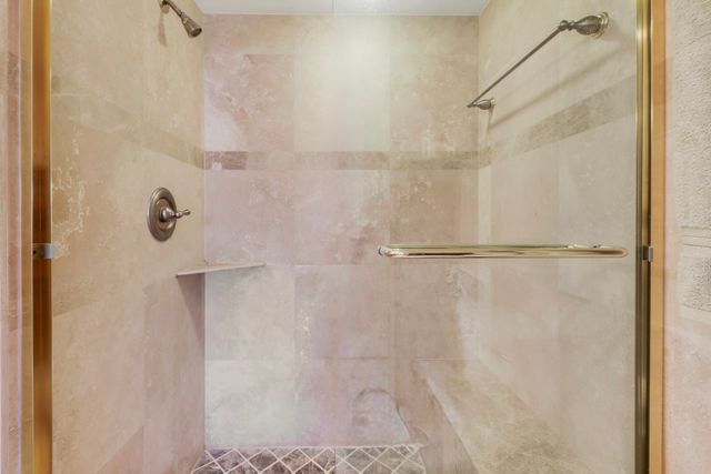 235 Bay Colony Drive N, Juno Beach, FL 33408