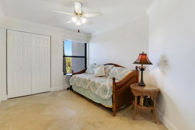 235 Bay Colony Drive N, Juno Beach, FL 33408