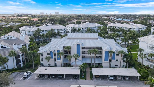 235 Bay Colony Drive N, Juno Beach, FL 33408