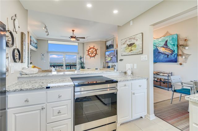 200 West Cotter Ave D-4, Port Aransas, TX 78373
