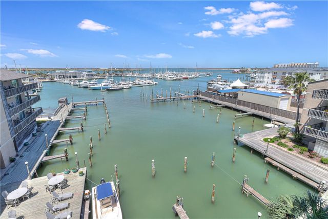 200 West Cotter Ave D-4, Port Aransas, TX 78373