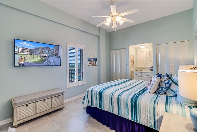 200 West Cotter Ave D-4, Port Aransas, TX 78373