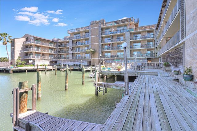 200 West Cotter Ave D-4, Port Aransas, TX 78373