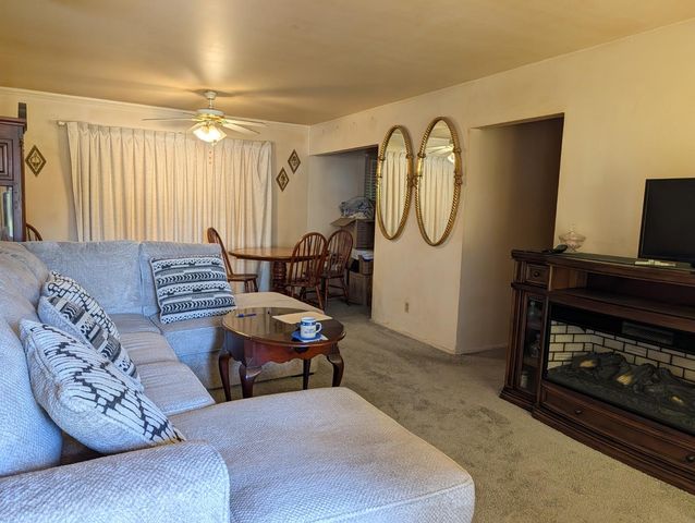 4591 N Angus Street, Fresno, CA 93726