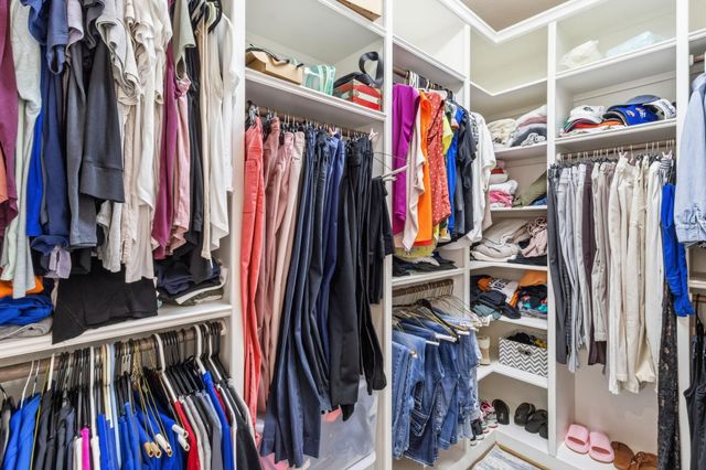 2187 Graystone Hills Drive, Conroe, TX 77304