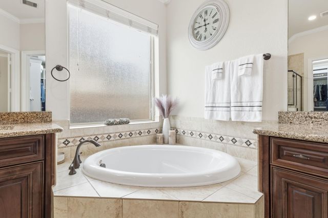 2187 Graystone Hills Drive, Conroe, TX 77304