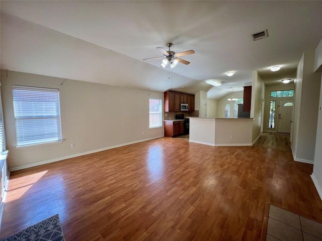 4511 Western Lake RD, Round Rock, TX 78665