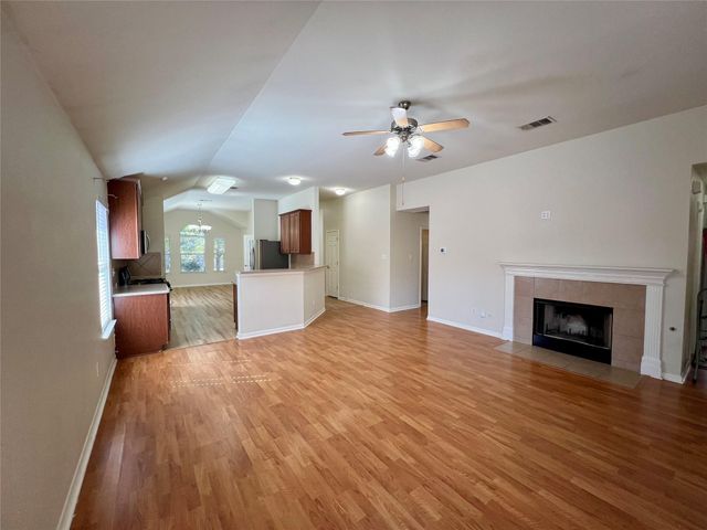 4511 Western Lake RD, Round Rock, TX 78665