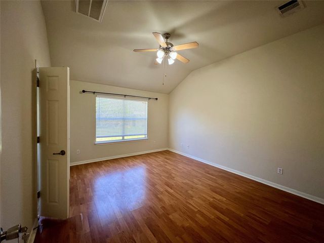 4511 Western Lake RD, Round Rock, TX 78665