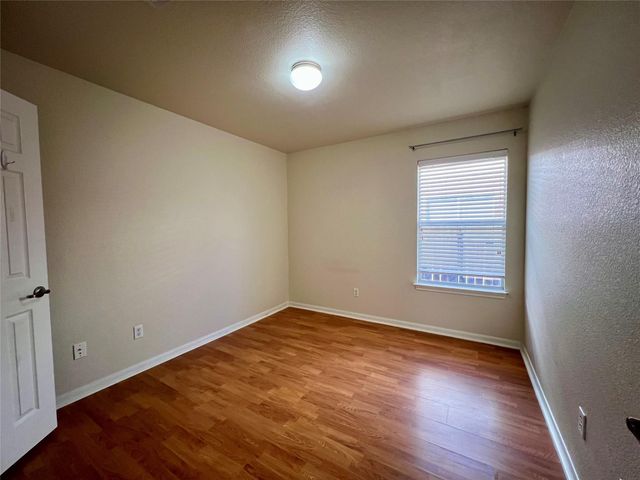 4511 Western Lake RD, Round Rock, TX 78665