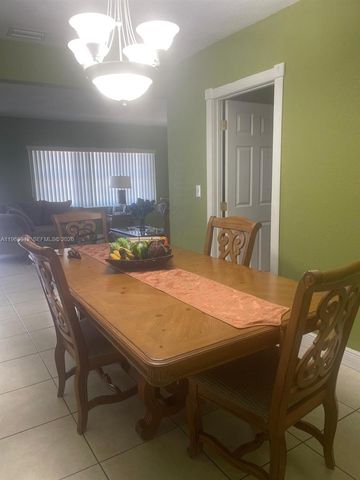 4791 W 3rd Ave, Hialeah, FL 33012