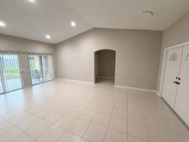 25534 SW 122nd Pl, Homestead, FL 33032